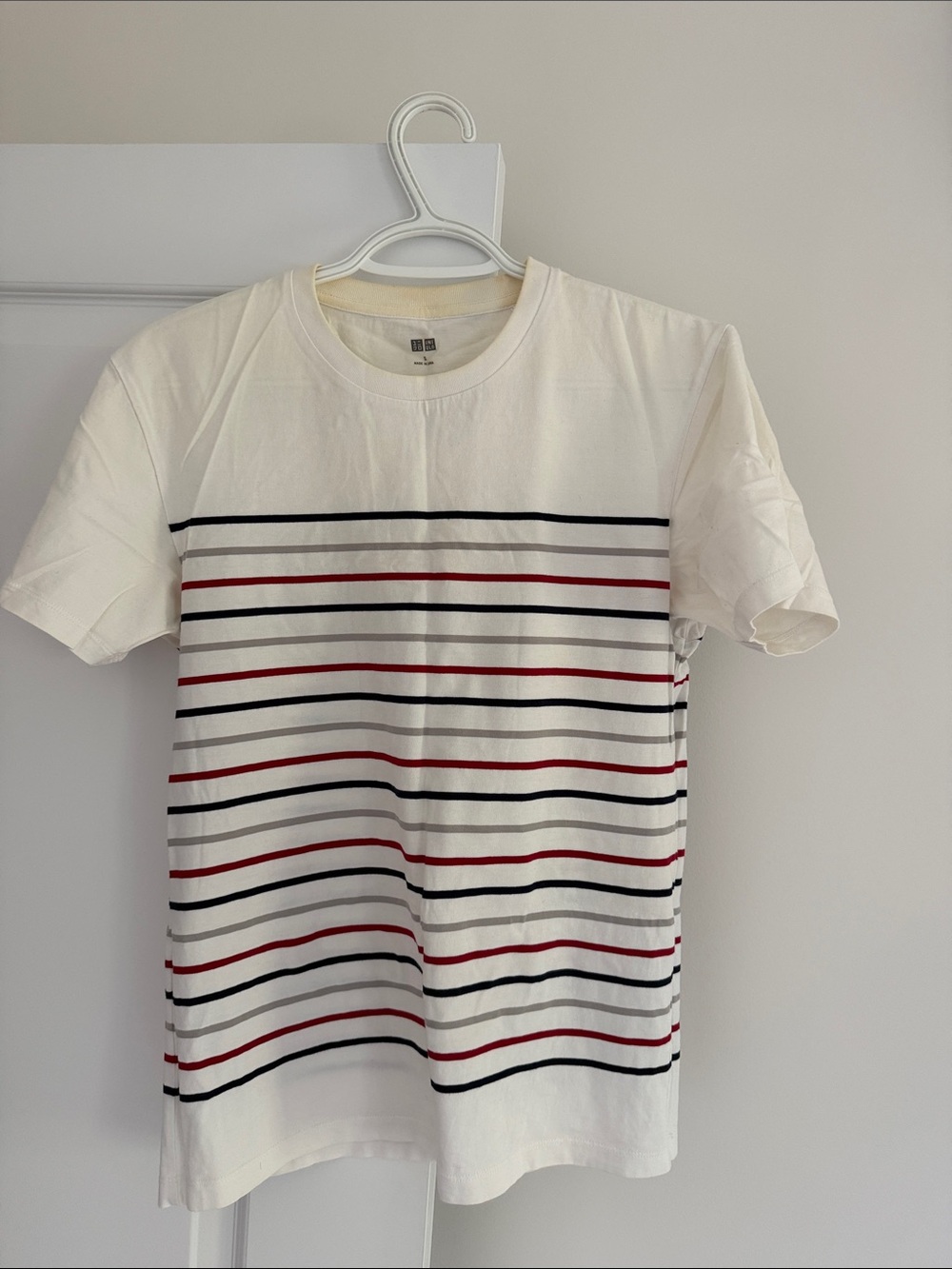 Uniqlo White Short-Sleeve Crew Tee with Black and Red Stripes